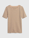 GAP T-shirt