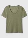 GAP T-shirt