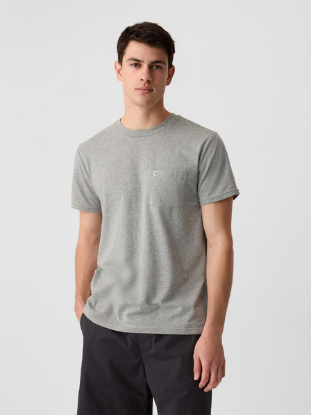 GAP T-shirt