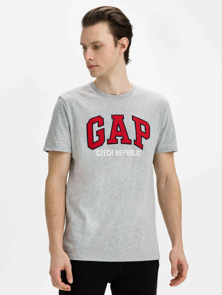 GAP T-shirt