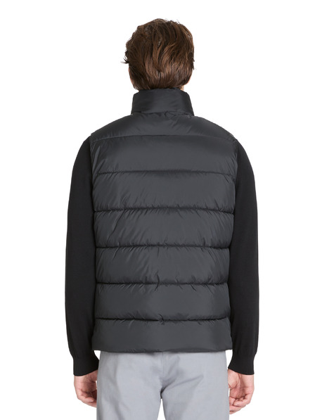 Celio Jergus Vest