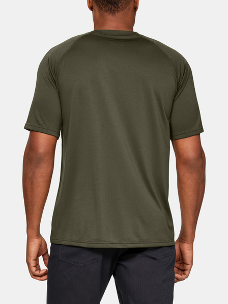 Under Armour T-shirt