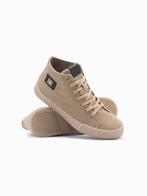 Ombre Clothing Sneakers