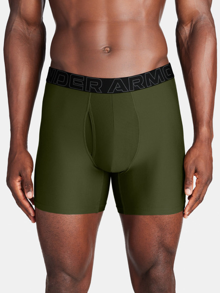 Under Armour UA Perf Tech 6in Boxer shorts