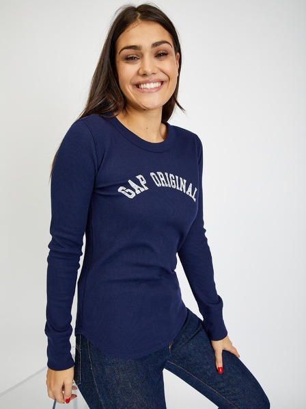 GAP T-shirt